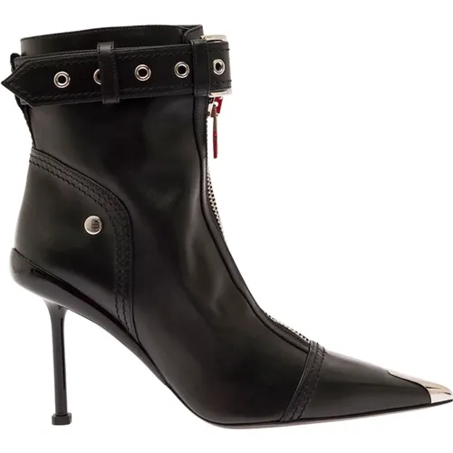 Buckle Bootie , female, Sizes: 7 UK, 4 1/2 UK, 3 UK, 5 UK, 4 UK - alexander mcqueen - Modalova