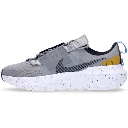 Impact Low Sneaker Grey/Black/Lt Smoke , male, Sizes: 4 1/2 UK, 8 1/2 UK, 6 UK, 8 UK, 7 UK, 11 UK, 12 UK - Nike - Modalova