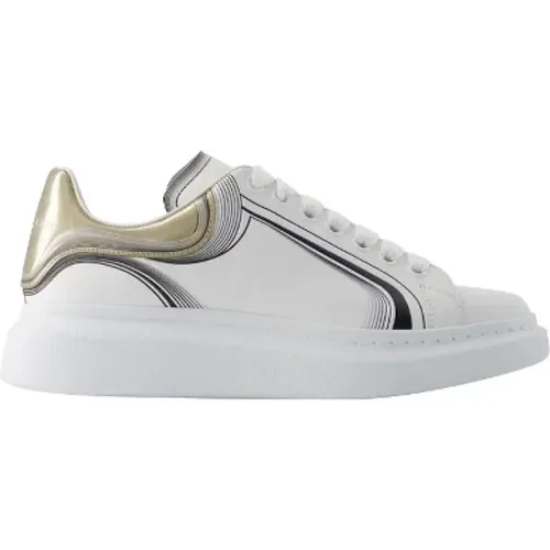 Leather sneakers , female, Sizes: 11 UK - alexander mcqueen - Modalova