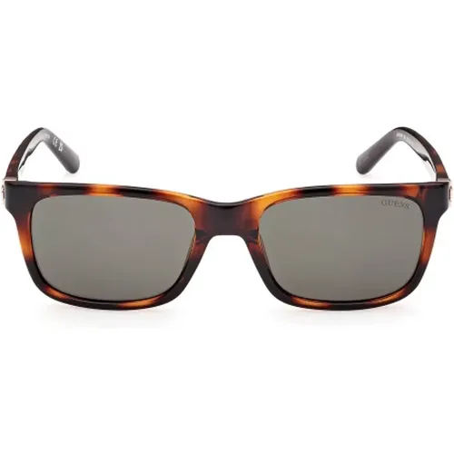 Stylische Sonnenbrille für Männer - Guess - Modalova