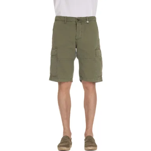 Cotton Bermuda Shorts Ares , male, Sizes: XL - Myths - Modalova