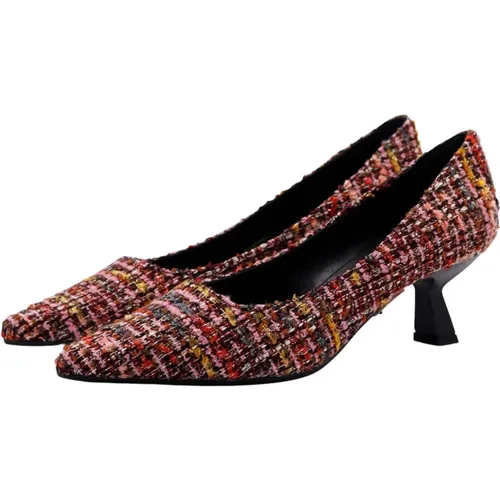 Colorful Pointed Pumps with Thin Heels , female, Sizes: 4 1/2 UK, 4 UK, 8 UK - Roberto Festa - Modalova