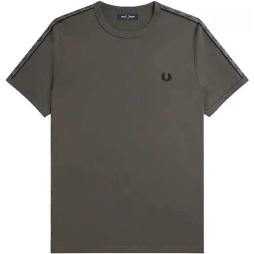 Iconic Laurel Crown Sleeve T-Shirt , male, Sizes: 2XL, XL, L - Fred Perry - Modalova