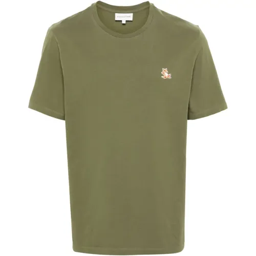 T-Shirts,Chillax Fox Besticktes Crew-Neck T-Shirt,Chillax Fox Patch Grünes T-Shirt - Maison Kitsuné - Modalova