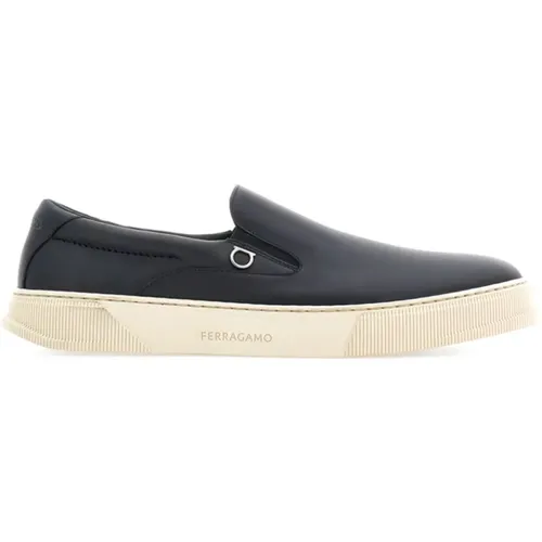 Flat Shoes for Women , male, Sizes: 7 UK, 8 UK, 8 1/2 UK, 6 1/2 UK, 7 1/2 UK - Salvatore Ferragamo - Modalova