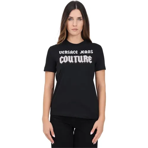 Gothic Logo Perlenbesetztes Kurzarm-T-Shirt , Damen, Größe: XS - Versace Jeans Couture - Modalova