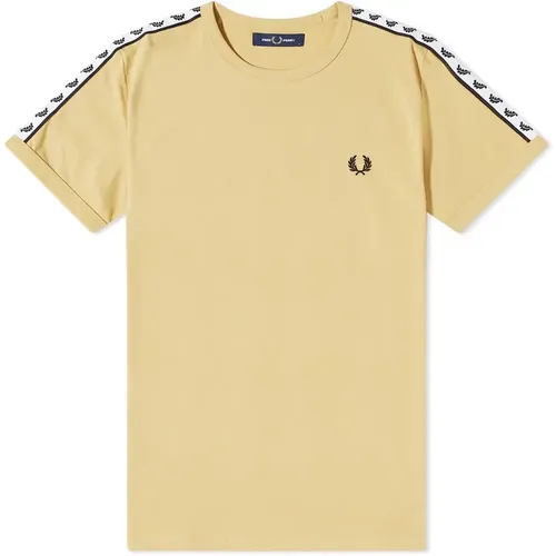 Ringer T-Shirt im 90er-Jahre-Stil mit Laurel Crown Tape , Herren, Größe: XL - Fred Perry - Modalova
