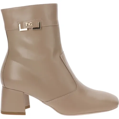 Leather Zip Closure Women Ankle Boots , female, Sizes: 2 UK, 4 UK - Nerogiardini - Modalova