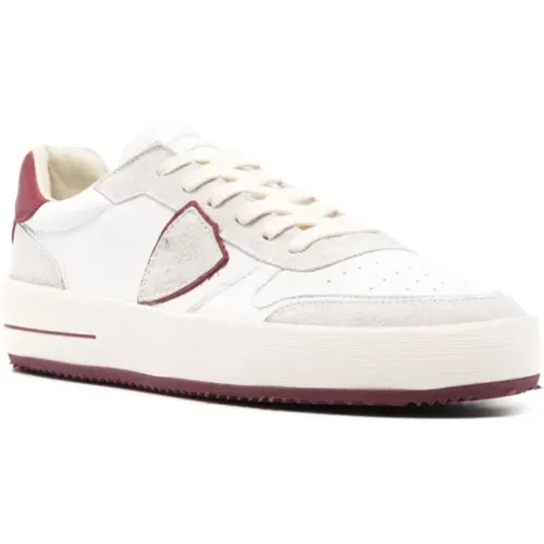 White Bordeaux Sneaker , male, Sizes: 7 UK, 6 UK, 10 UK, 8 UK, 11 UK, 9 UK - Philippe Model - Modalova