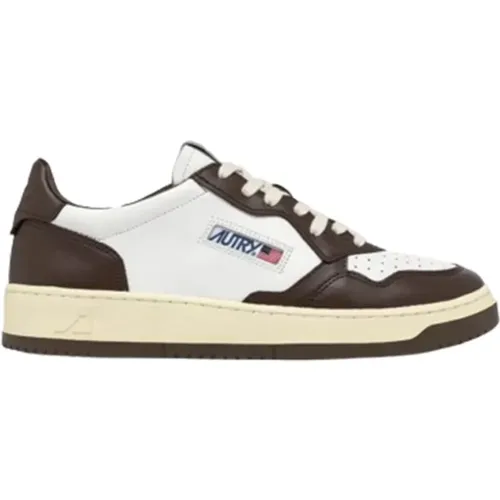 Bicolor Leather Sneakers Chestnut , male, Sizes: 5 UK, 6 UK, 9 UK, 8 UK, 10 UK, 11 UK - Autry - Modalova