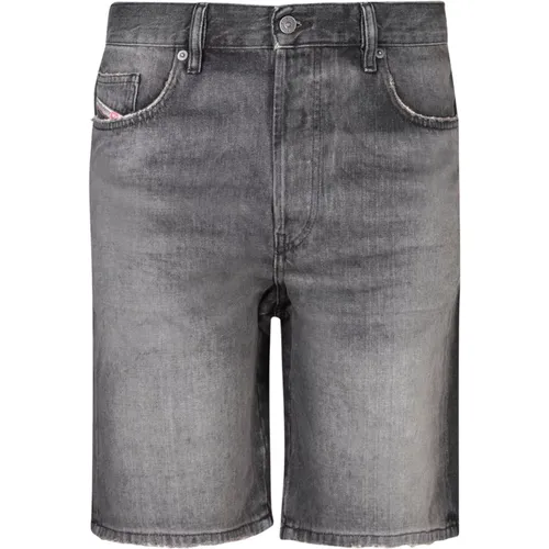 Mens Clothing Shorts Ss24 , male, Sizes: W30 - Diesel - Modalova