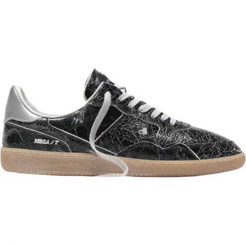 Low Leather Sneaker with Contrast Rubber Sole and Silver Leather Spoiler , male, Sizes: 6 UK - Hidnander - Modalova