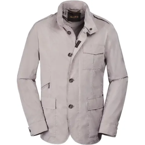 Sahara-Jacke mit aufgesetzten Taschen,Leichte Jacke,Iridescent Field Jacket mit Versteckter Kapuze - Moorer - Modalova