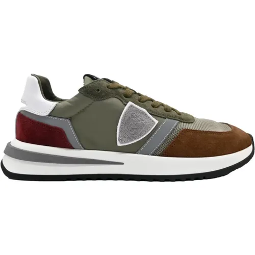 Low Top Sneakers - Tropez 2.1 Brown , male, Sizes: 7 UK, 9 UK, 11 UK, 10 UK - Philippe Model - Modalova