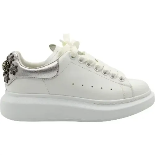 Pre-owned Leather sneakers , female, Sizes: 2 1/2 UK - Alexander McQueen Pre-owned - Modalova