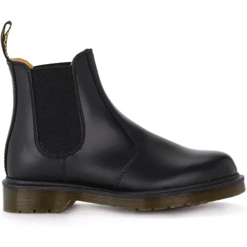 Leather 2976 Boot with Elastic Inserts , female, Sizes: 7 UK, 5 UK, 6 UK, 4 UK, 3 UK - Dr. Martens - Modalova