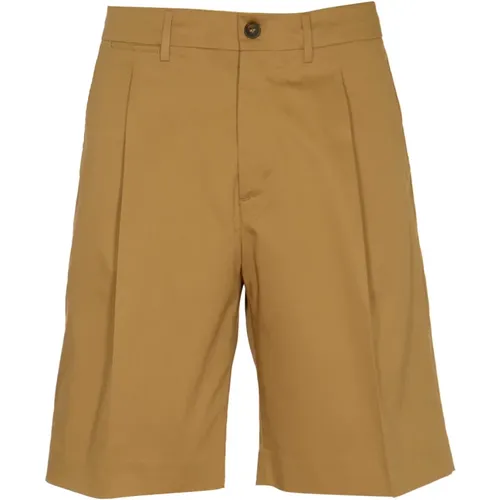 Shorts with Style , male, Sizes: L, XL, M - Golden Goose - Modalova