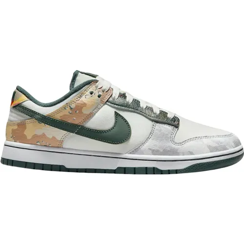 Limitierte Auflage Sail Multi Camo Sneakers , Herren, Größe: 42 1/2 EU - Nike - Modalova