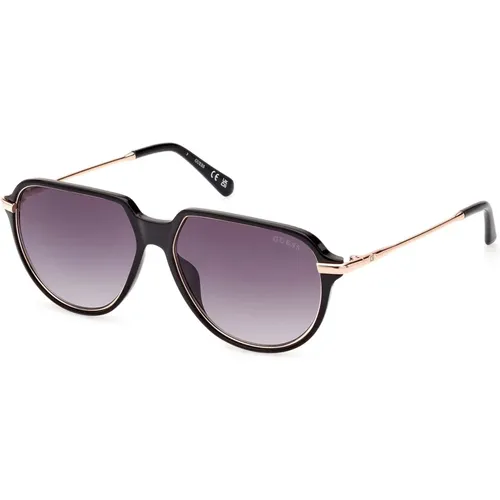 Shiny Black Sunglasses with Smoke Shaded Lenses , male, Sizes: 56 MM - Guess - Modalova