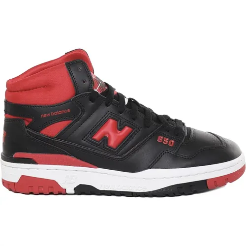 Leather Sneakers with Red Accents , male, Sizes: 8 UK, 9 UK, 7 UK, 8 1/2 UK, 7 1/2 UK, 10 UK, 11 UK, 6 1/2 UK, 9 1/2 UK - New Balance - Modalova