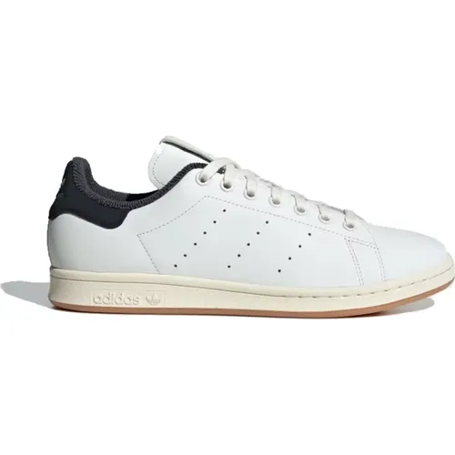 Stan Smith Cream Core Black Sneakers , male, Sizes: 8 2/3 UK, 9 1/3 UK - Adidas - Modalova