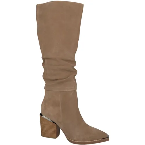 Leather Pointed Toe Ankle Boots , female, Sizes: 7 UK, 4 UK, 8 UK - Alma en Pena - Modalova