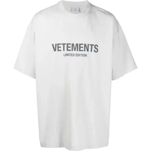 Unisexs Clothing T-Shirts Polos Ss23 , male, Sizes: M - Vetements - Modalova