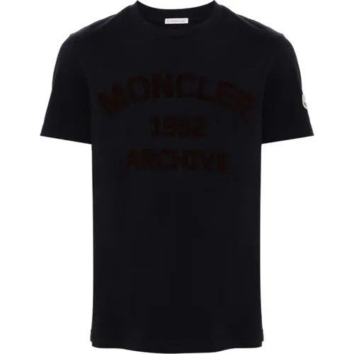 Cotton Jersey Logo T-shirt , male, Sizes: L, M, XL - Moncler - Modalova