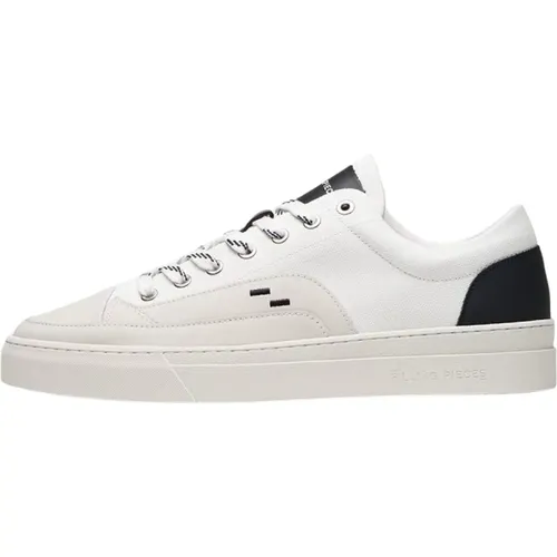 Riviera Low , male, Sizes: 10 UK, 7 UK, 8 UK, 9 UK, 5 UK, 11 UK, 12 UK, 6 UK - Filling Pieces - Modalova