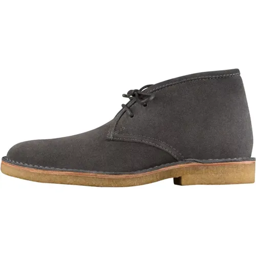 Grey Suede Desert Ankle Boots , male, Sizes: 8 UK, 11 UK - A.p.c. - Modalova