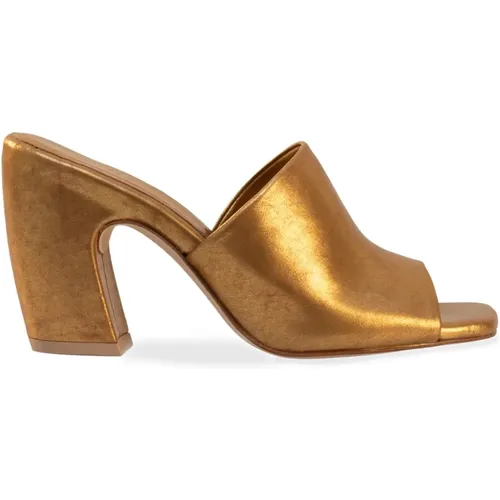 Metallische Gold Mules mit Eckiger Spitze , Damen, Größe: 37 EU - Cortana - Modalova