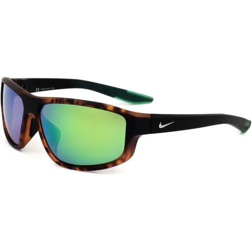 Brazen Fuel Sunglasses Light Lenses , male, Sizes: 62 MM - Nike - Modalova