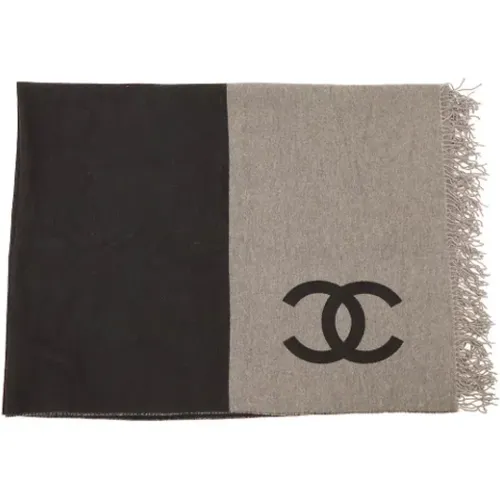 Pre-owned Cashmere scarves , female, Sizes: ONE SIZE - Chanel Vintage - Modalova