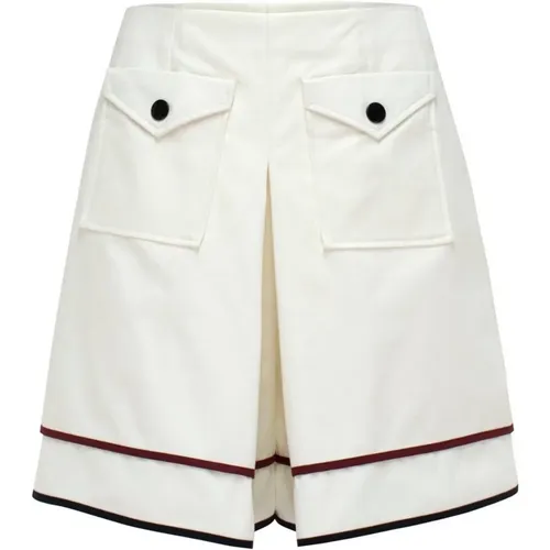 High-Waisted Pleated Shorts with Pockets , female, Sizes: S, XS, 2XS - MVP wardrobe - Modalova