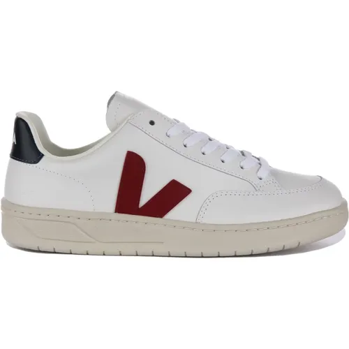 Leather Low Top Trainers , male, Sizes: 7 UK - Veja - Modalova