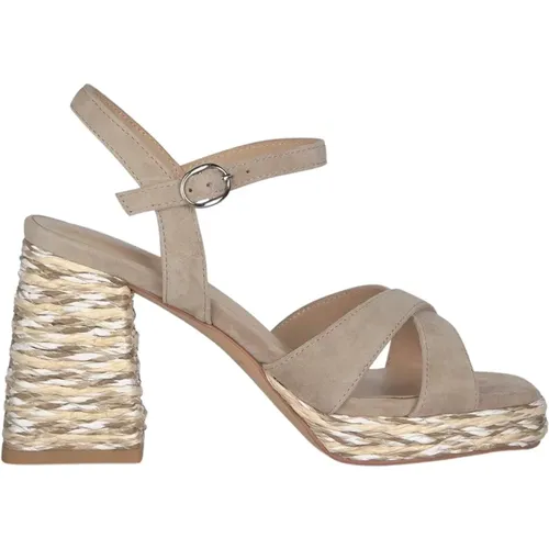 Crossed Block Heel Sandal , female, Sizes: 3 UK, 4 UK, 7 UK, 5 UK, 6 UK, 8 UK, 9 UK - Alma en Pena - Modalova