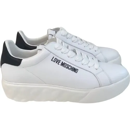 Herz Sneakers Weiß Kontrastsohle Schnürung , Damen, Größe: 38 EU - Love Moschino - Modalova