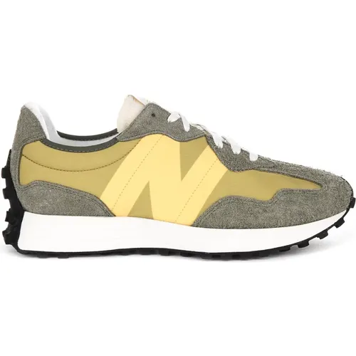 Retro Style Mustard Sneakers Unisex , male, Sizes: 11 1/2 UK, 6 1/2 UK, 7 1/2 UK, 3 1/2 UK, 11 UK, 4 UK, 5 1/2 UK, 10 1/2 UK, 9 UK, 10 UK, 8 1/2 UK, 3 - New Balance - Modalova