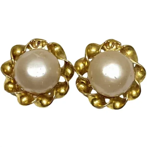 Pre-owned Metal earrings , female, Sizes: ONE SIZE - Chanel Vintage - Modalova