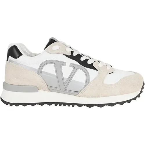 Vlogo Pace Sneaker Grey , male, Sizes: 5 UK, 11 UK, 8 1/2 UK, 7 UK, 10 UK, 6 UK, 9 UK, 7 1/2 UK, 8 UK - Valentino Garavani - Modalova