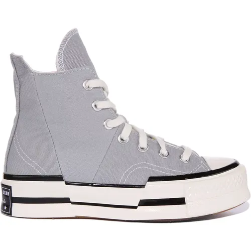 Chuck 70s Plus Hi Top Grey , male, Sizes: 9 UK, 3 1/2 UK, 10 1/2 UK, 4 UK, 6 UK, 11 UK, 2 1/2 UK, 7 UK, 8 1/2 UK, 5 UK, 5 1/2 UK - Converse - Modalova