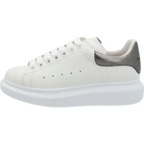 Leather sneakers , female, Sizes: 6 UK - alexander mcqueen - Modalova