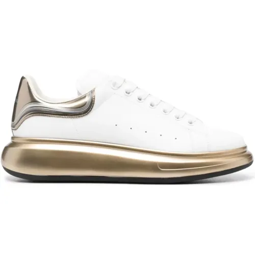Oversized Sneakers with Perforated Detail , male, Sizes: 8 1/2 UK, 9 1/2 UK - alexander mcqueen - Modalova