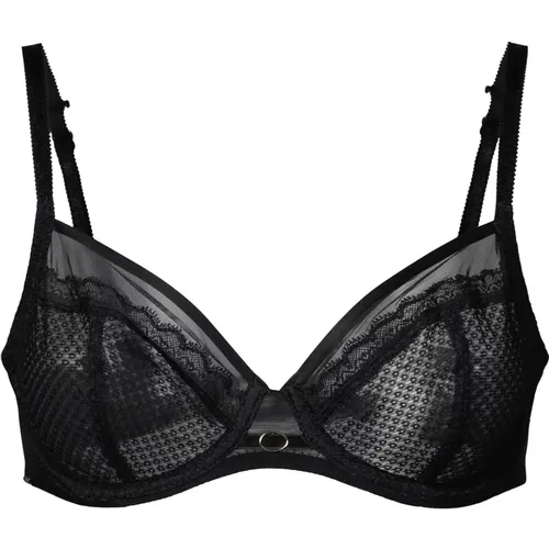 36D UK