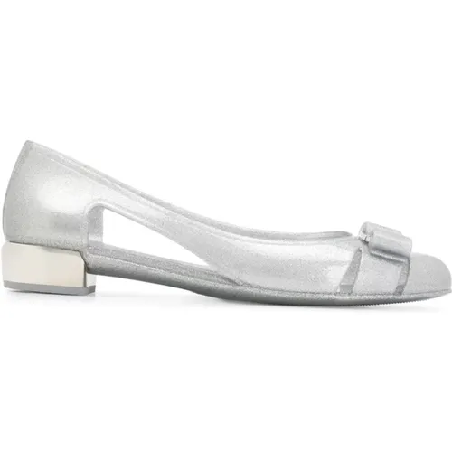 Grey Glitter Flat Pumps with Bow Detail , female, Sizes: 2 UK, 5 UK, 3 UK - Salvatore Ferragamo - Modalova