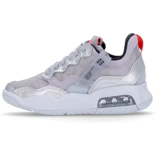 Niedriger Sneaker Ma2 Wolf Grau/Schwarz/Silber - Jordan - Modalova