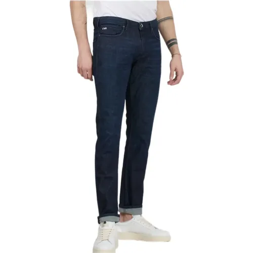 Klassische Blaue Slim-fit Jeans - Emporio Armani - Modalova