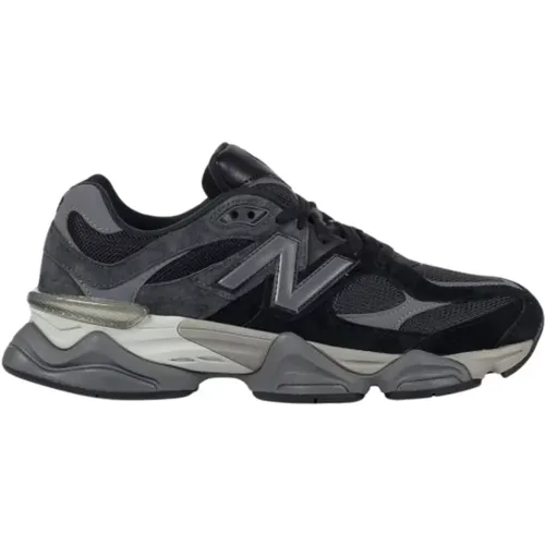 Innovative 9060 Sneakers with Suede Accents , male, Sizes: 8 1/2 UK - New Balance - Modalova