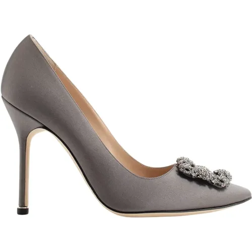 Graue Satin Juwelenschnalle Pumps - Manolo Blahnik - Modalova