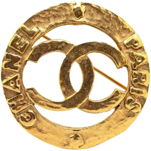 Pre-owned Metal brooches , female, Sizes: ONE SIZE - Chanel Vintage - Modalova